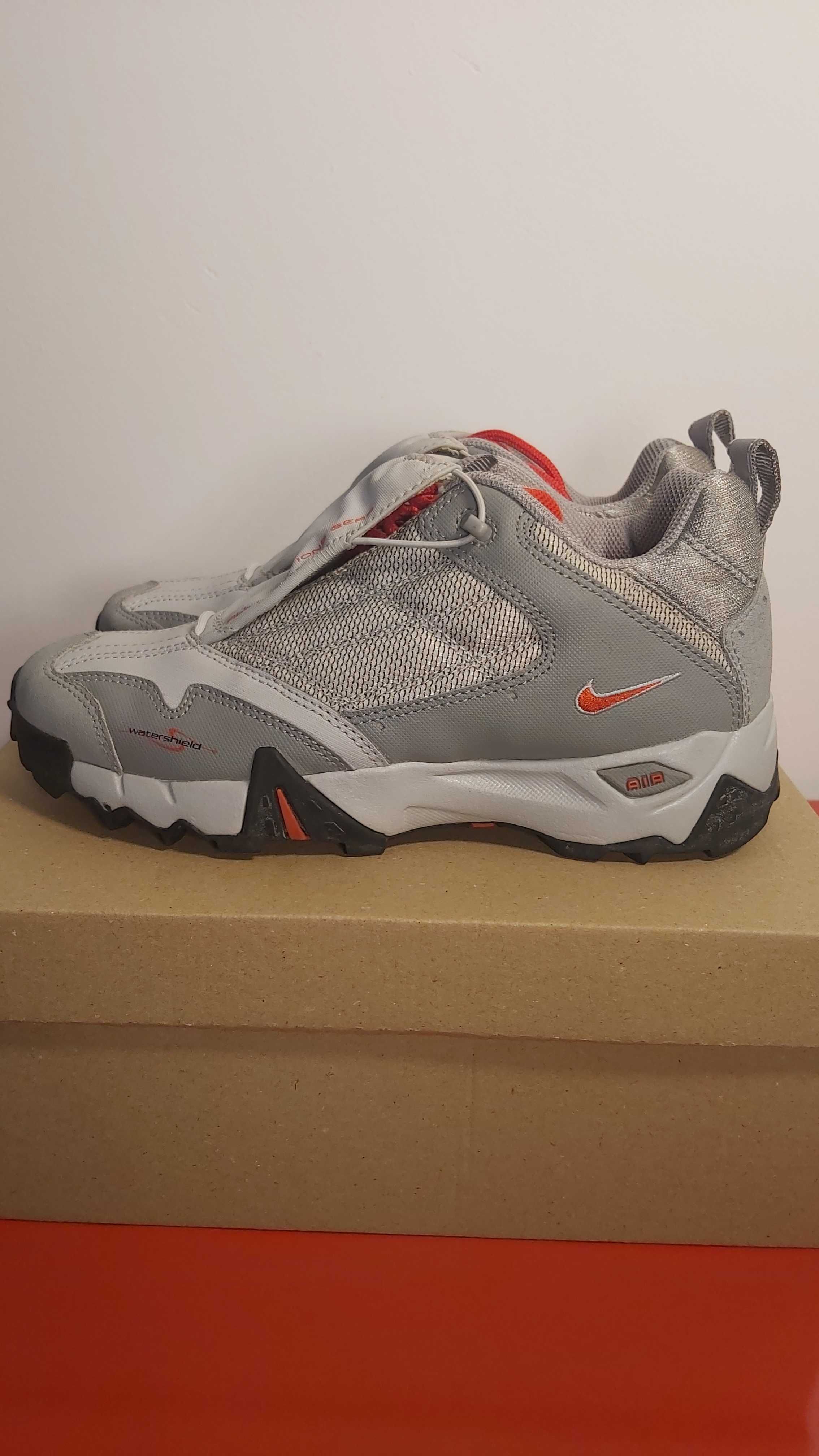 2003 Nike ACG Avalanche Water Shield - Номер 39