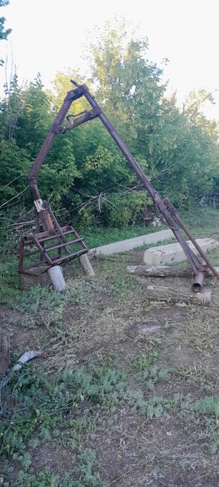 Продам сенопогрузчик прицепной