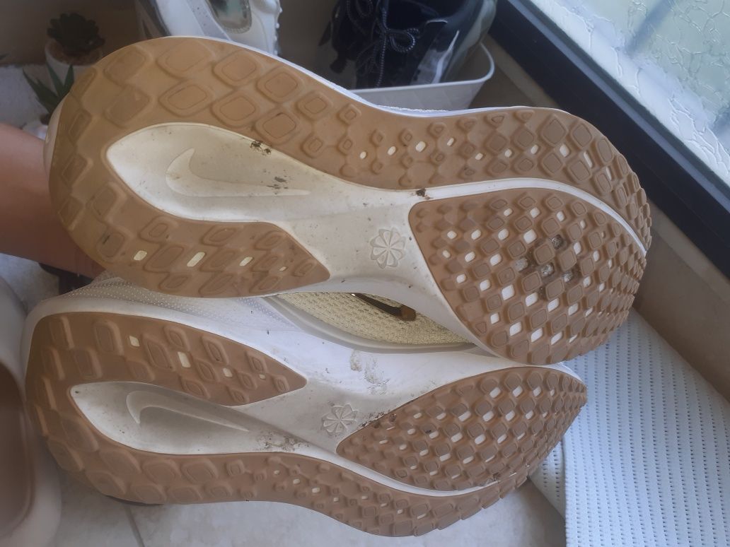 Дамски оригинални Nike 40 р.