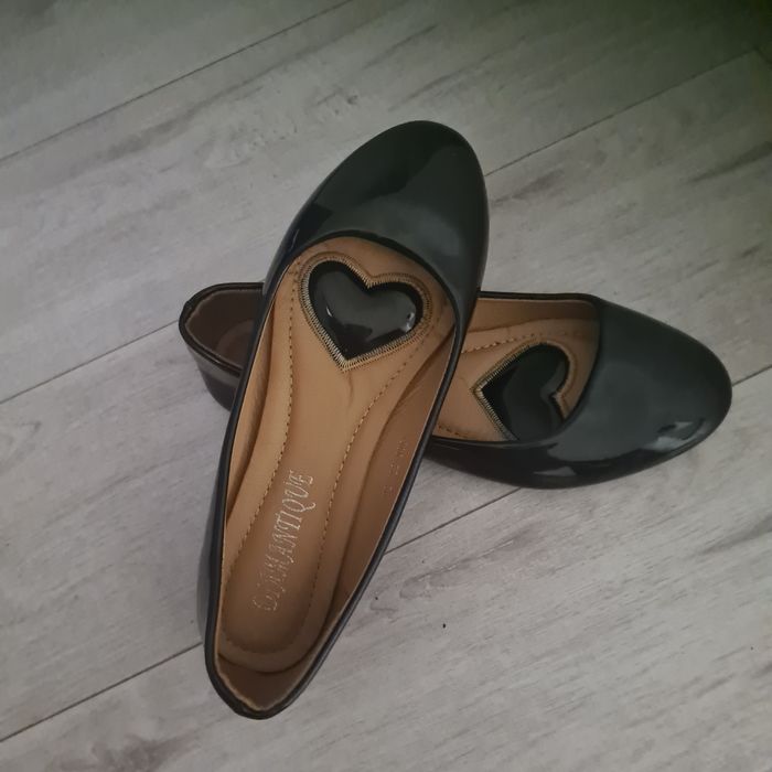 Vand balerini, purtati o singura data