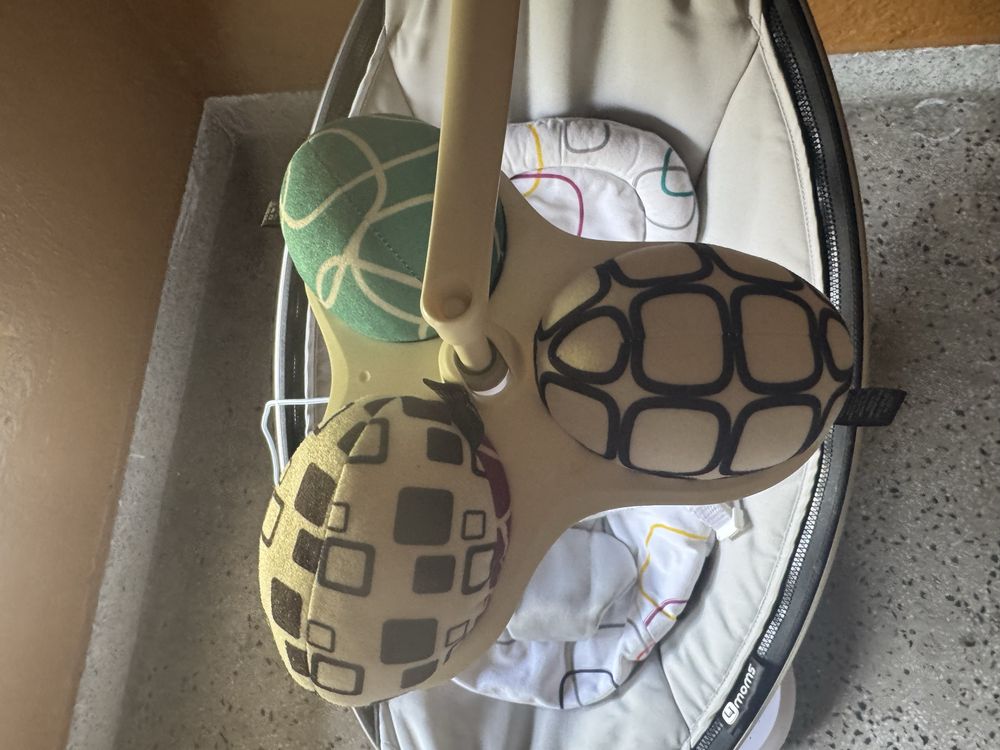 Електрическа бебешка люлка mamaroo 4.0 Classic