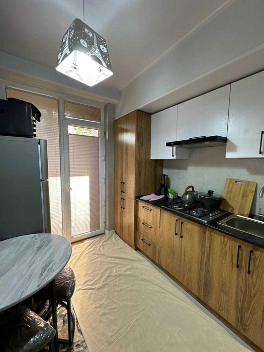 3 комнат Алайский базар минор метро ц5 ц2 Ардус ц4 ц6 срочно в аренду