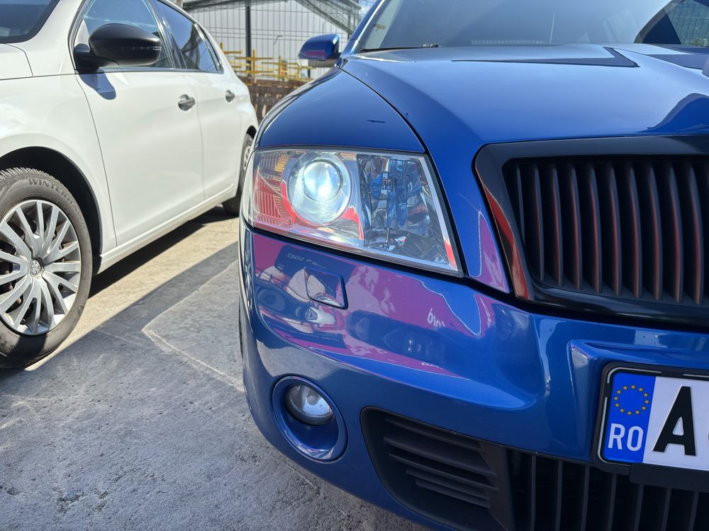 Vand far dreapta  skoda 2007 vrs