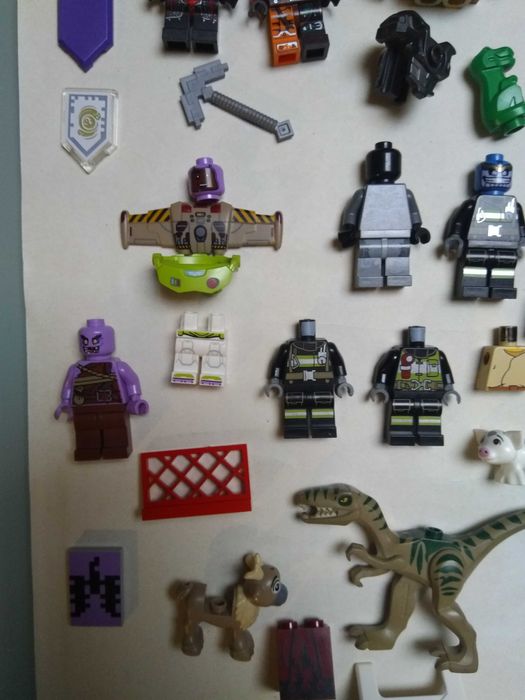 Lego минифигурки аксесоари части