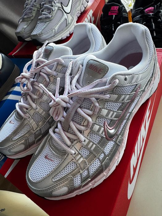 Женски маратонки Nike p-6000