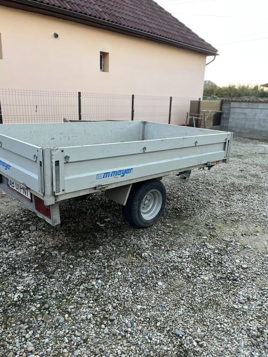 Vand remorca 1300 kg