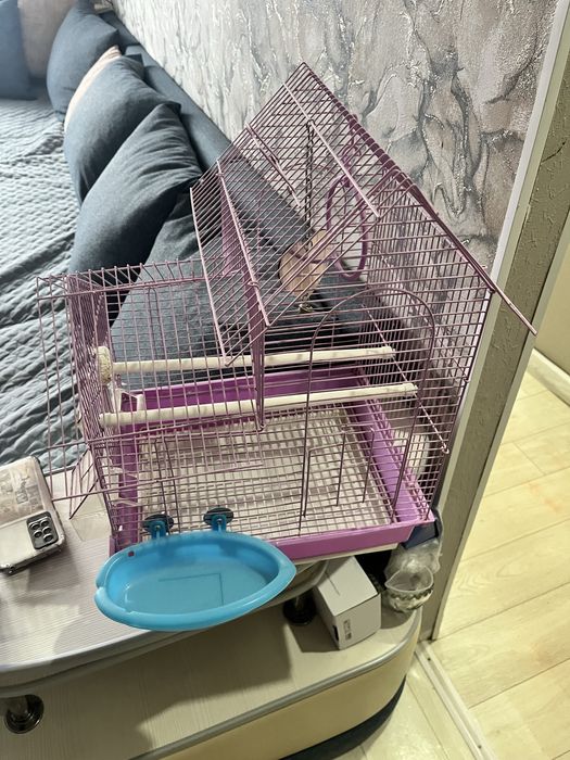 Продам клетку для попугая