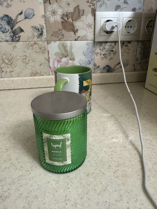 Новая!!! Свеча ароматная Магнолия