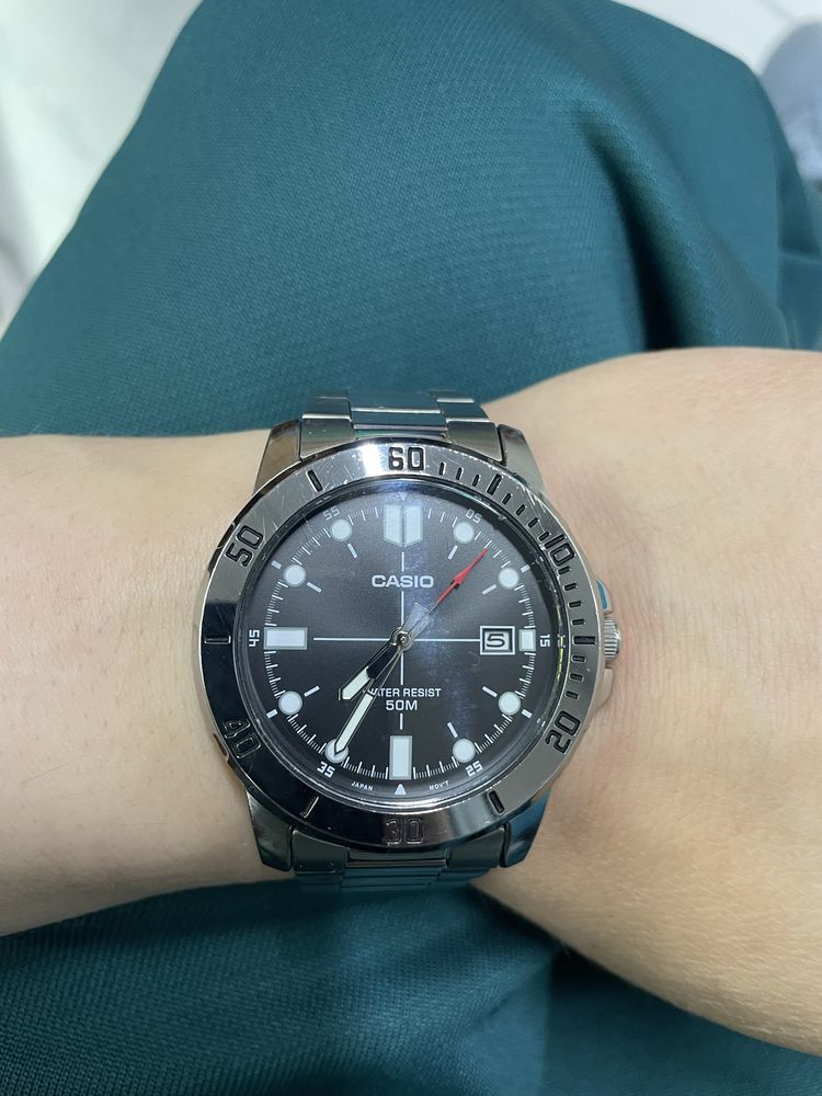 Продам часы Casio оригинал