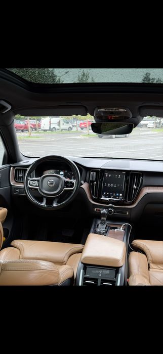 Volvo XC60 2018 2.0d  237cp