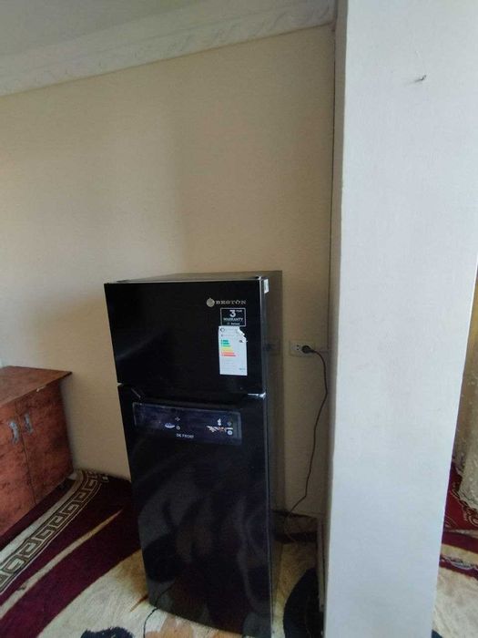 2 х. квартира сотилади 2\3\4. Ориентир университет, Сахид Зарафшон.