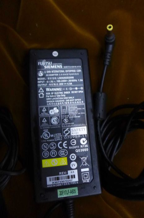 Incarcator Laptop DELL HP ASUS ACER Fujitsu Siemens TOSHIBA Lenovo