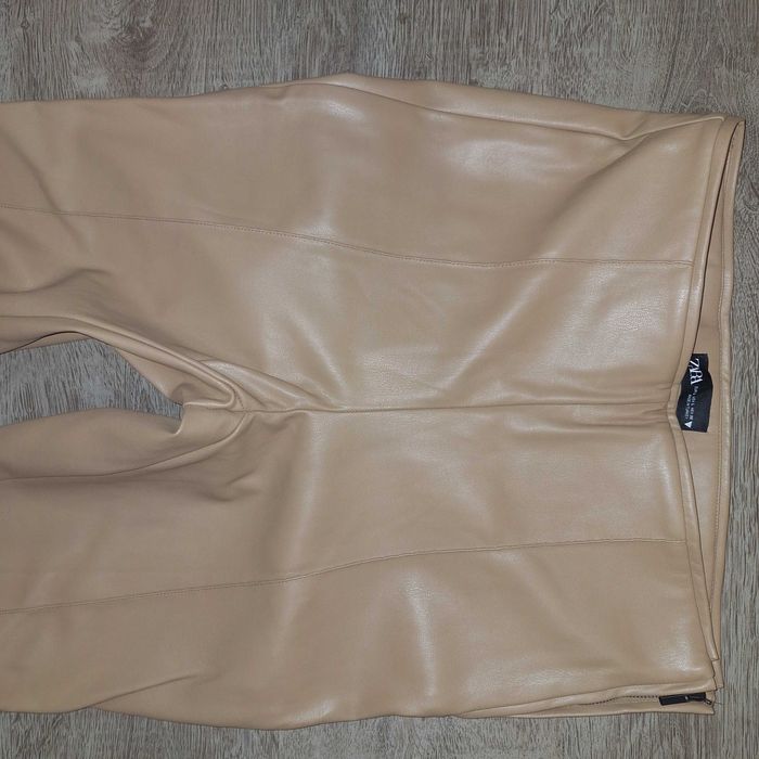 Zara nude кожен панталон!