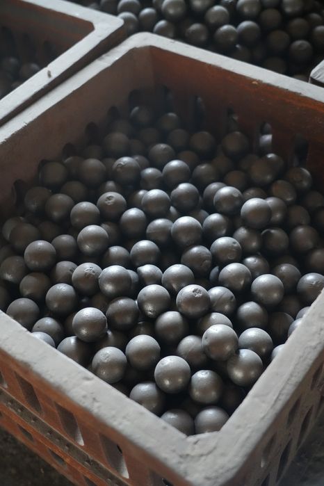 Шары для мельниц, чугунный шары