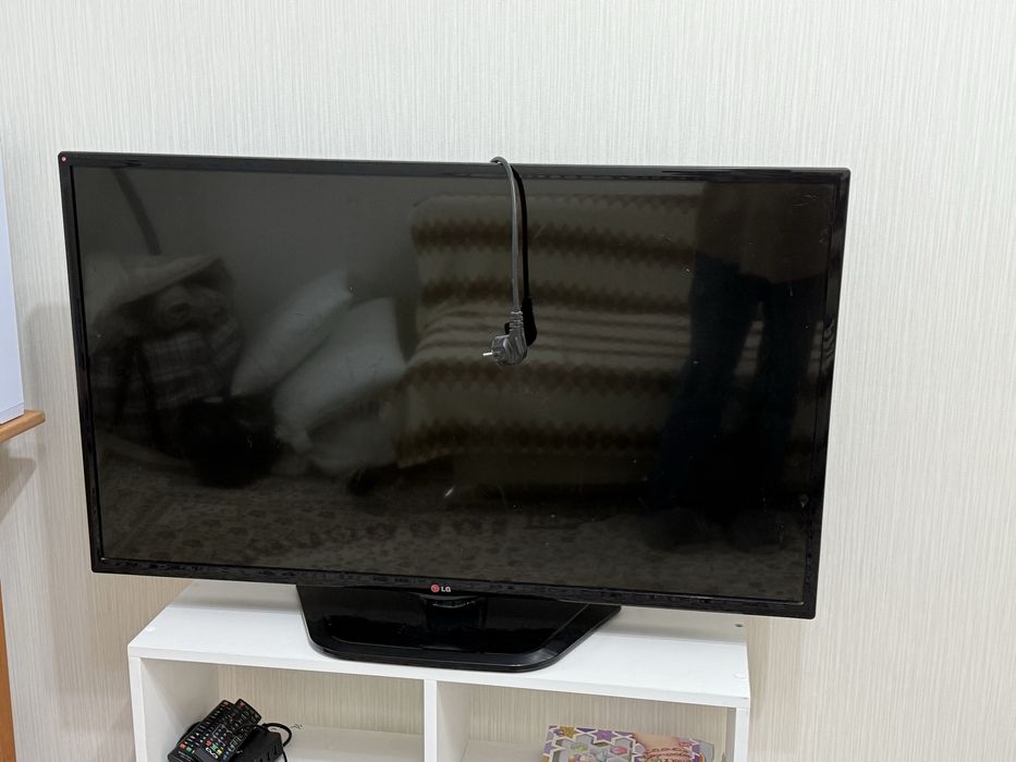 Продам телевизор