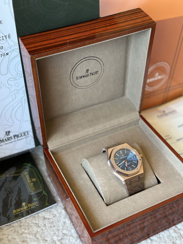 Audemars Piguet Royal Oak Gold And Blue Dial 41 mm