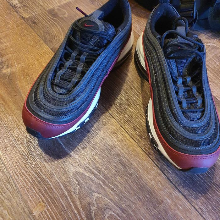 NIKE НОВИ само пробвани