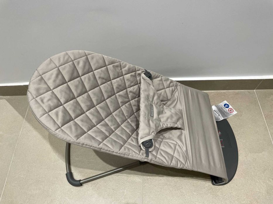 Balansoar bebelusi Babybjorn