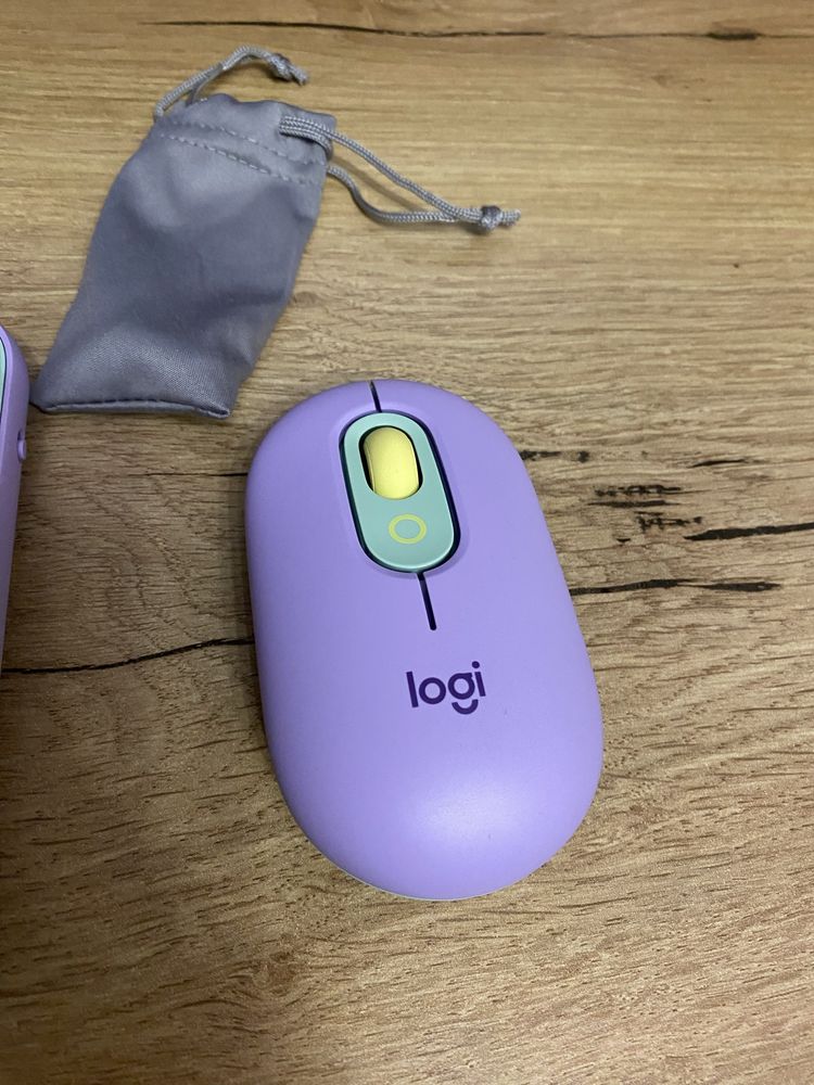 Logitech Pop keys (Чисто Нови!)