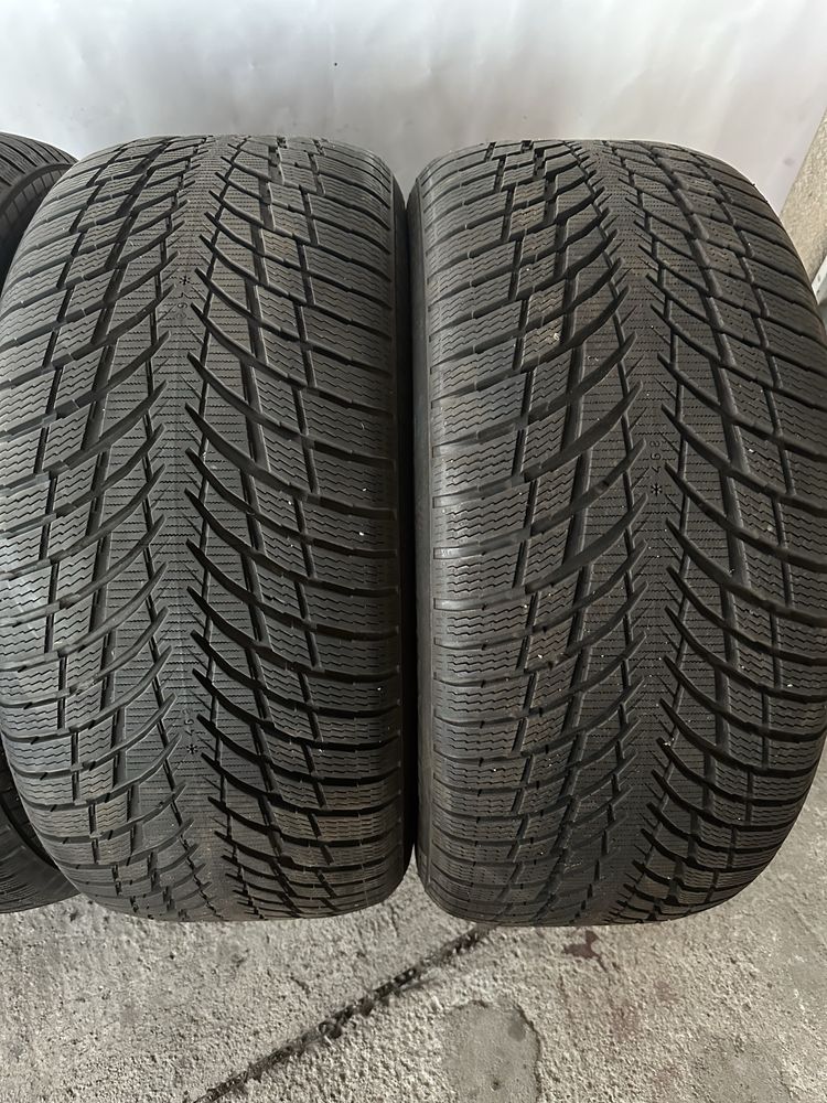 255/45/19 Nokian dot24 4броя