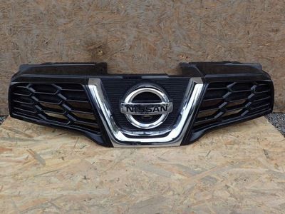 Решетка радиатора на Nissan Qashqai 07-10 Ниссан Кашкай 07-10