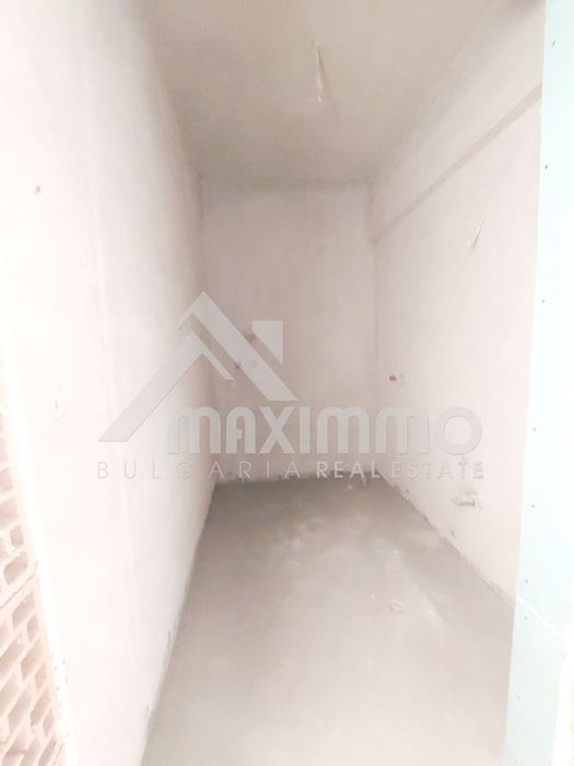 Продава се Двустаен апартамент в Варна, Цветен квартал - 58 кв.м за 1328 €/кв.м - Снимка #1