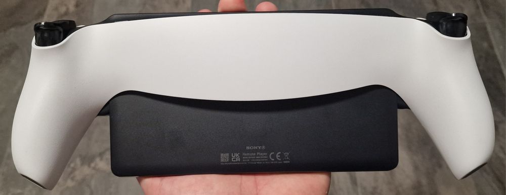 Playstation Portal Remote Player + защитен калъф
