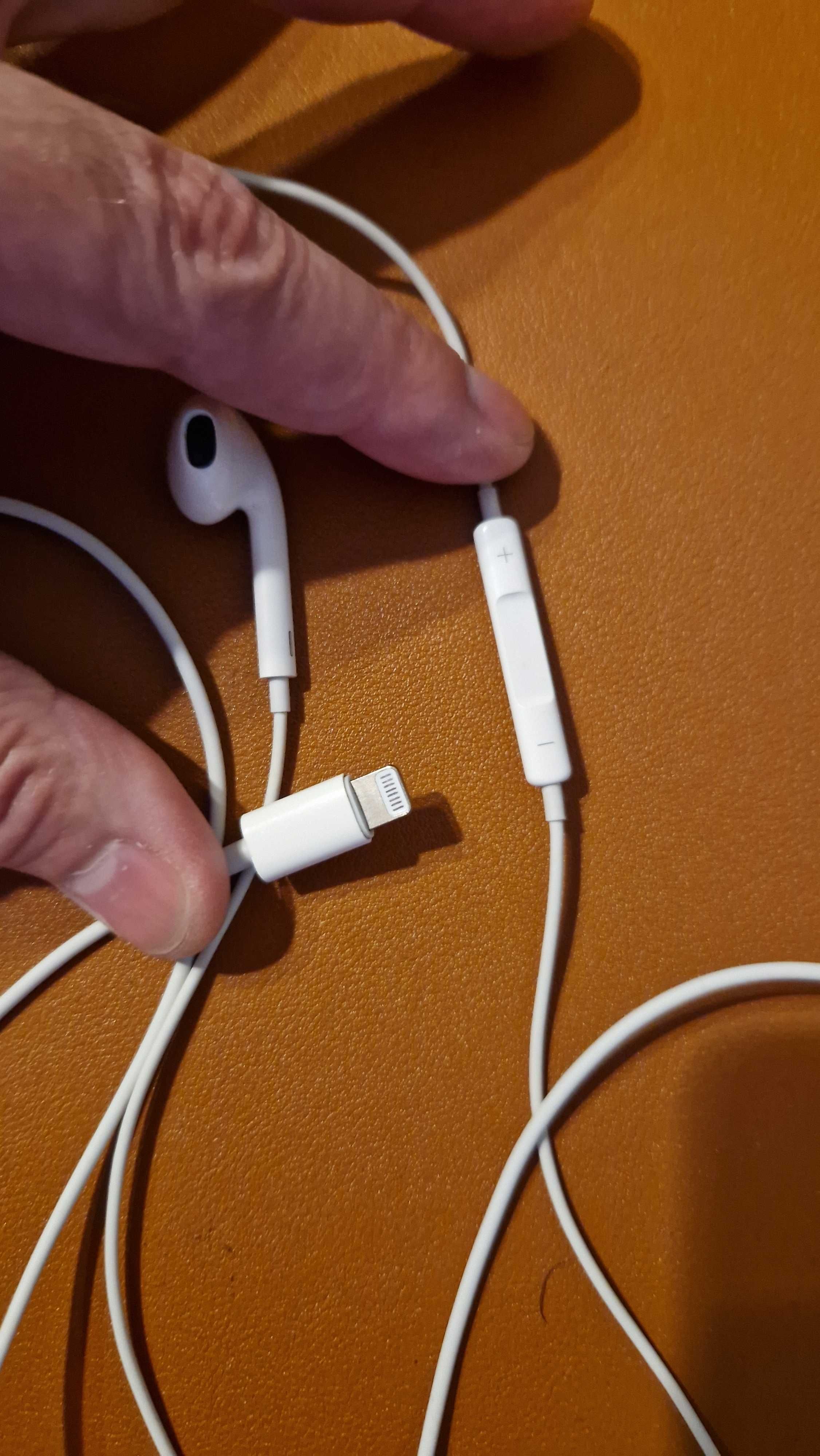 Casti Iphone Apple cu fir originale