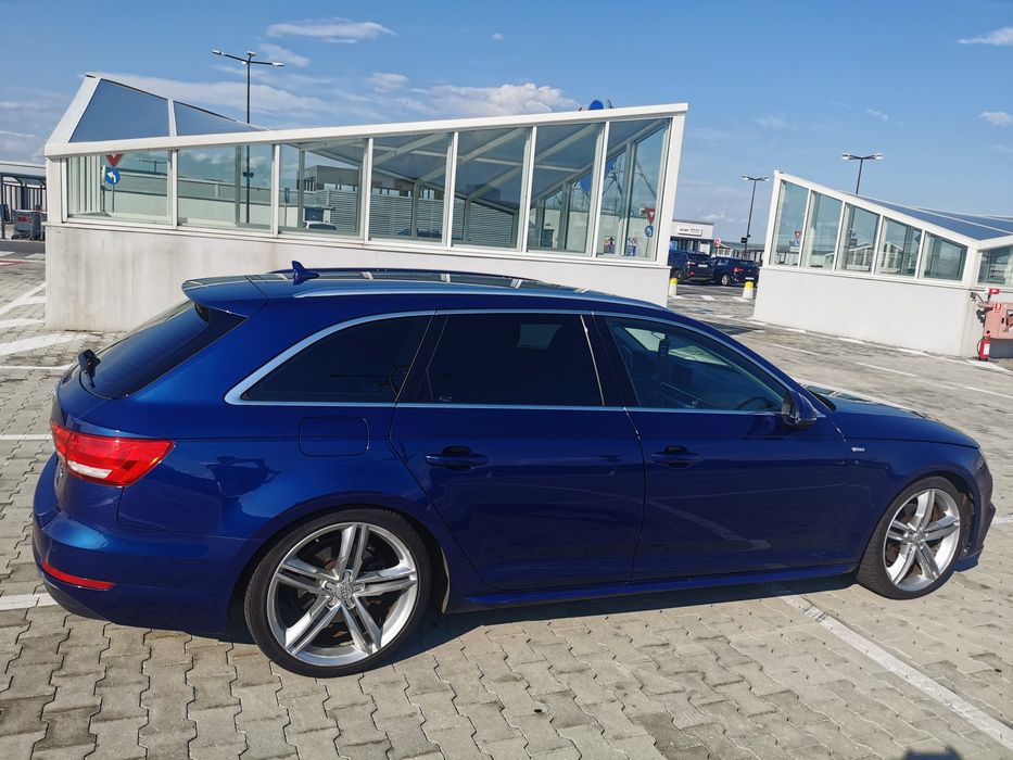 Vând AudiI A4 S-line