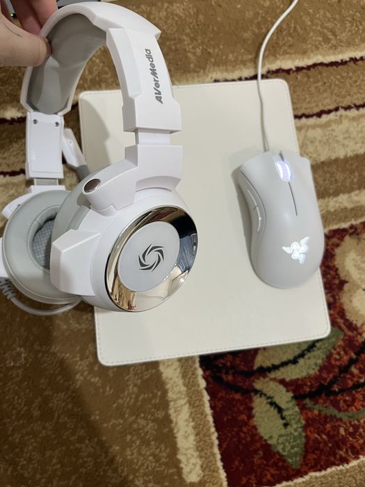 Мышка,наушник,коврик
