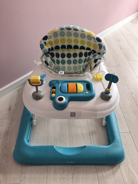 Проходилка Moni Zizzy