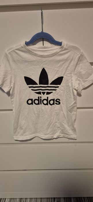 Tricou adidas original  7/8 ani