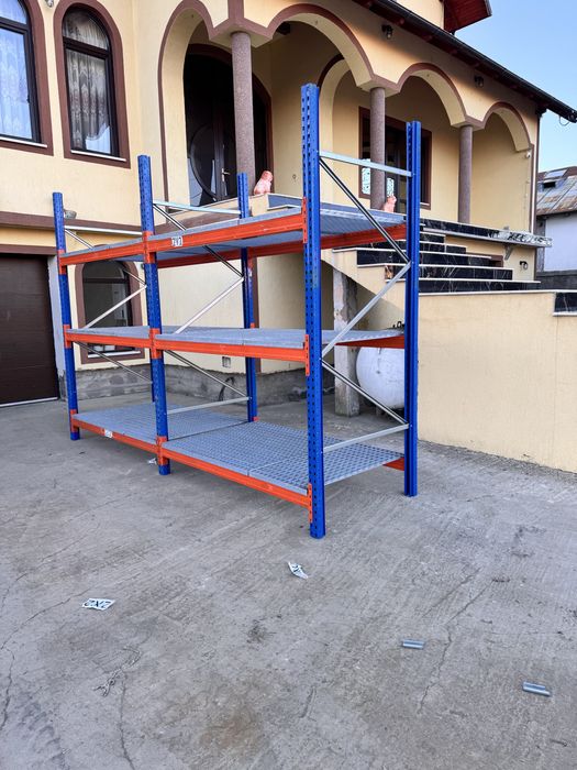 Rafturi metalice