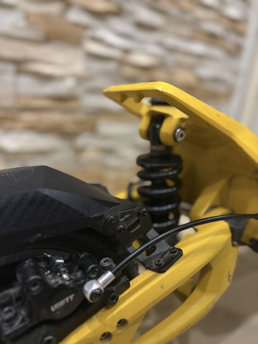 Продавам Vsett10+