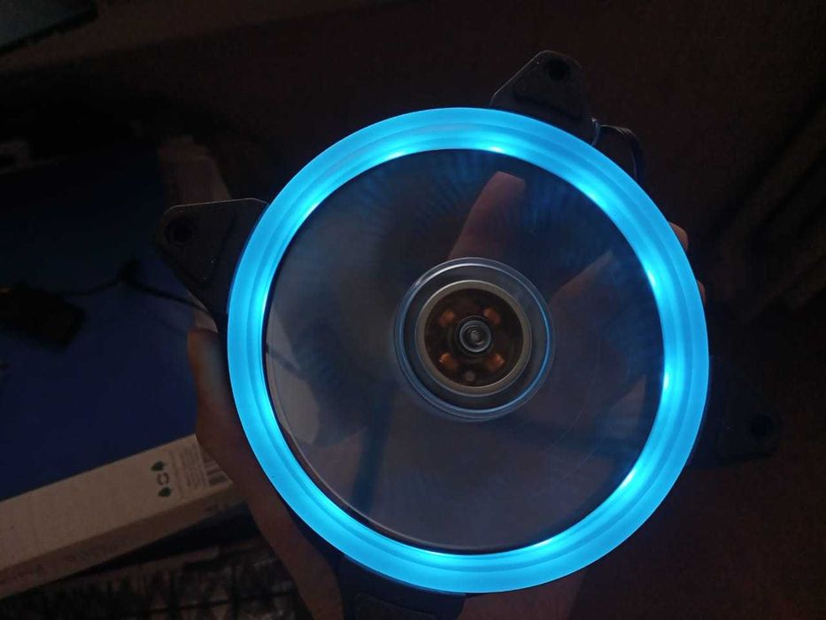 Вентилятор для корпуса 12cm, с RGB LED подсветкой