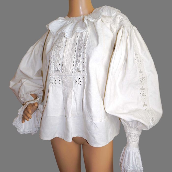 Camasa populara , ie veche sau spacel din Bihor, masura M-L