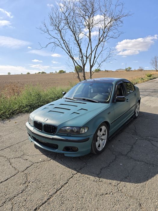 Dezmembrez bmw e46 320d automat
