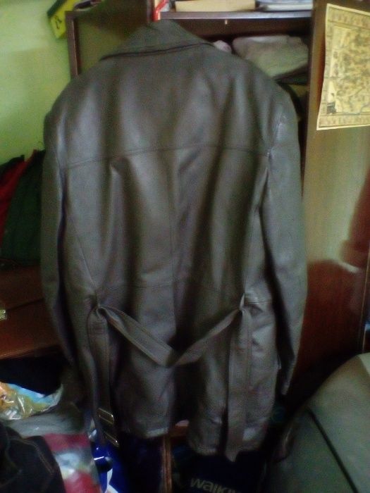 geaca piele naturala de vițel, stare f buna!