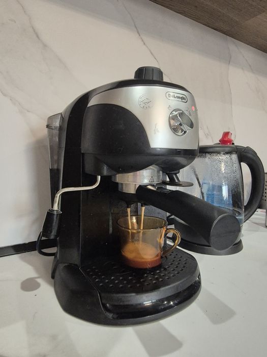 Кафемашина DELONGHI