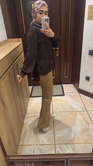 Янги ва 1-2 марта кийилган АЕЛЛАР КИЙИМИ СОТИЛАДИ!