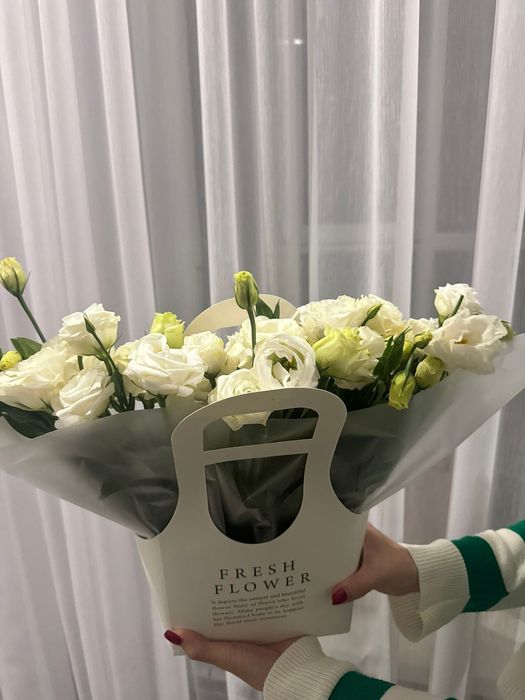 Продам цветы за 8000