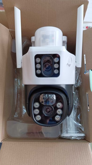 Двойна Соларна безжична водоустойчива камера WIFI 10MP  LED