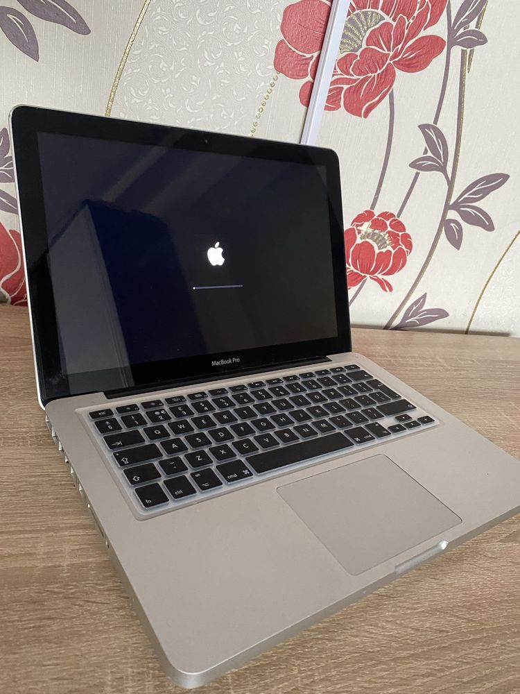 MacBook Pro 2012 i5 16GB ram