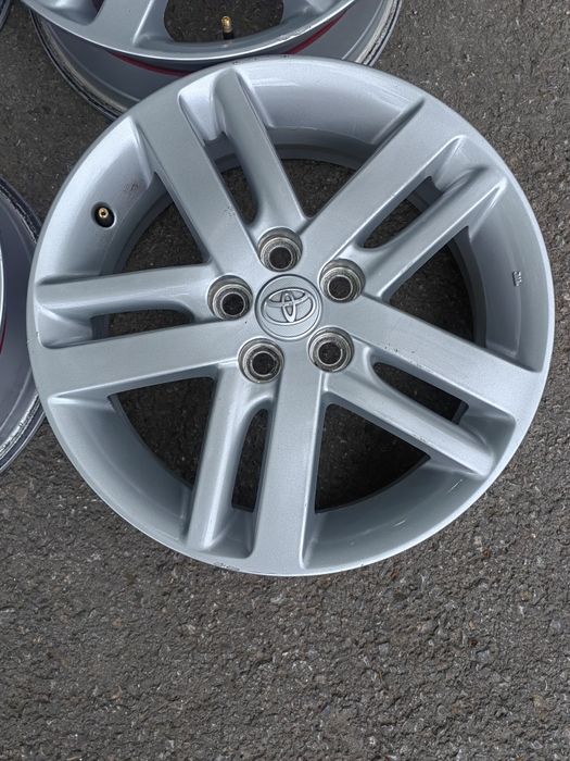 Оригинални джанти за Тойота (TOYOTA) 16"