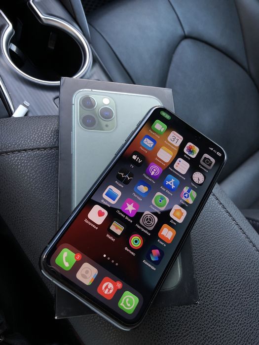 Продам iPhone 11 Pro green