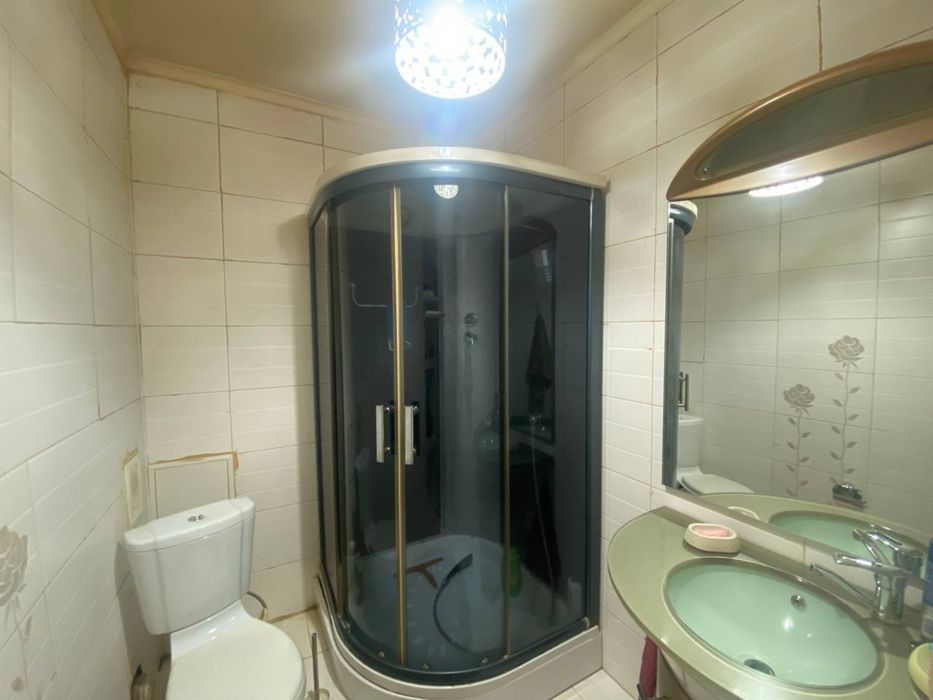 Продам 4 к.кв в мкр. Алтын-Орда