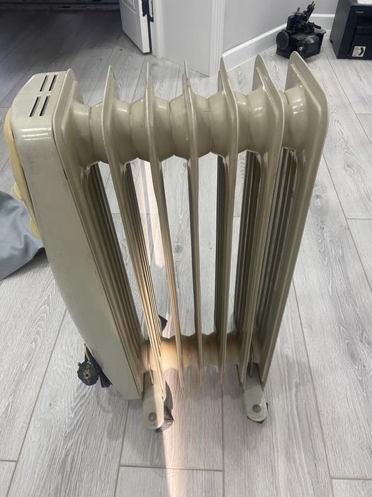 Обогреватель маслянный