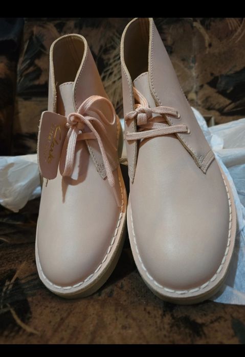 Ghete Clarks dama