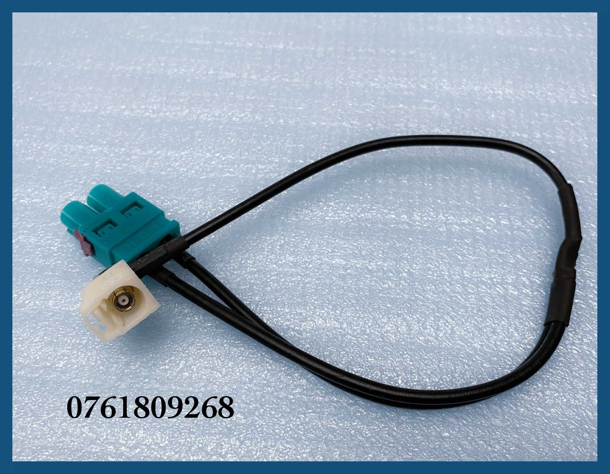 Adaptor antena radio 2 la 1 FAKRA pentru VW SKODA RCD330 G plus