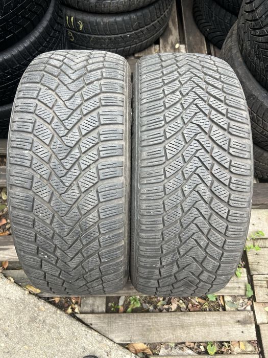 Cauciucuri iarna 225/50/17 Continental